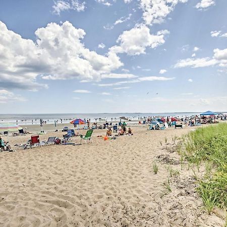 Old Orchard Beach Home With Patio Walk To Beach ภายนอก รูปภาพ